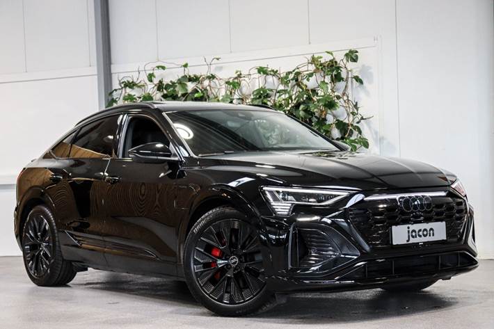 Sort Audi Q8 e-tron fra 2023