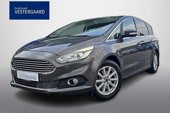 Grå Ford S-MAX fra 2016