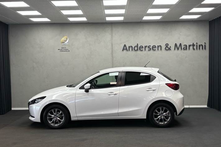Hvid Mazda 2 fra 2020
