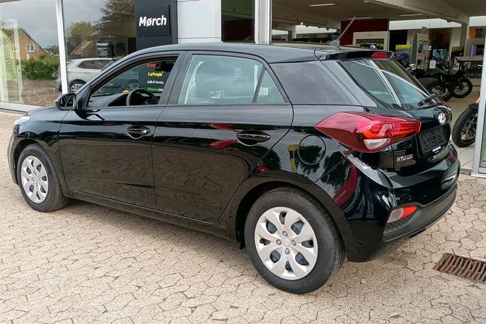 Sort Hyundai i20 fra 2018