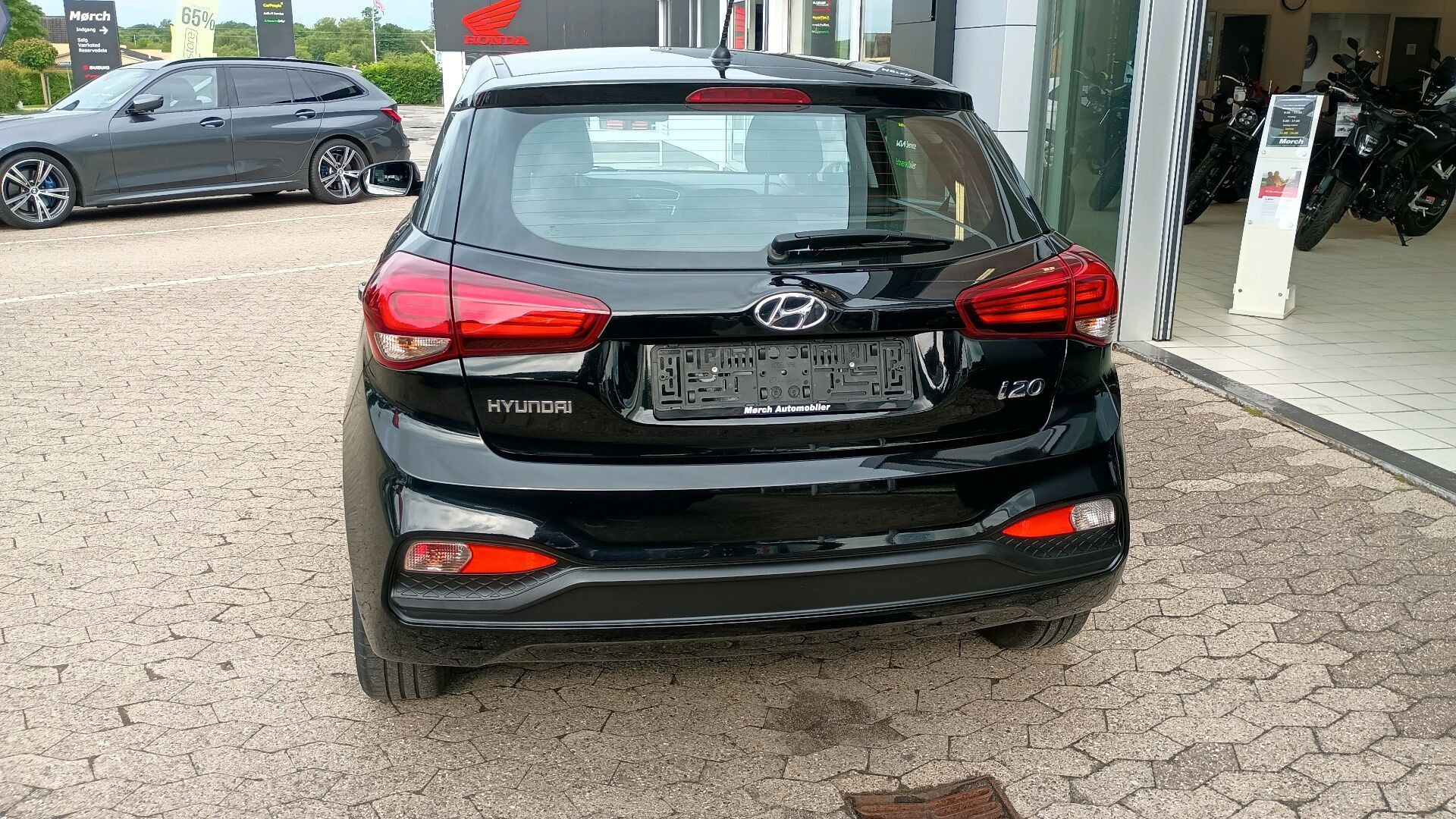 Sort Hyundai i20 fra 2018