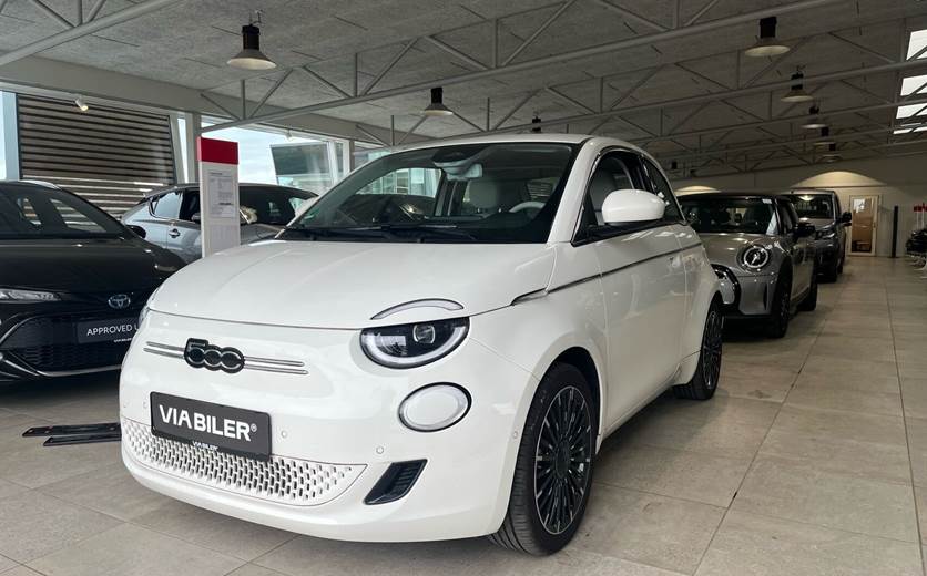 Fiat 500e EL La Prima By Bocelli 118HK 3d Aut.