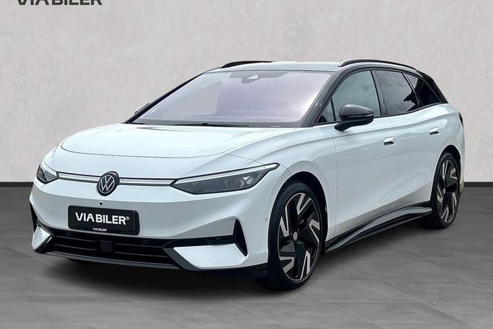 Hvid VW ID.7 fra 2026 set udefra