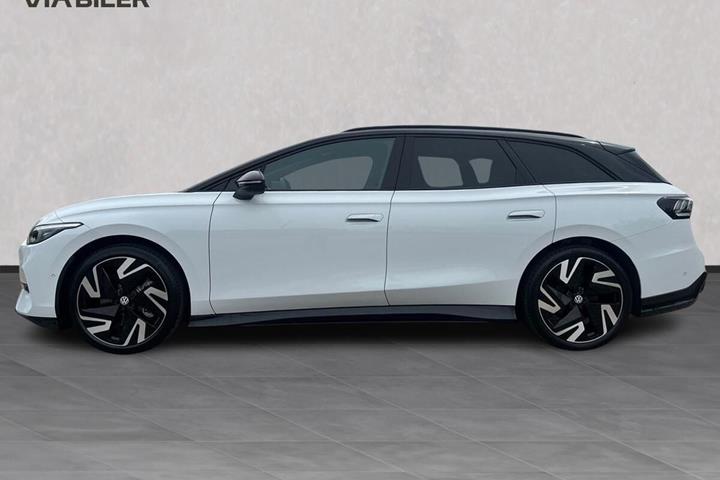 Hvid VW ID.7 fra 2026