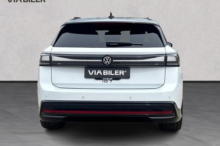 Hvid VW ID.7 fra 2026