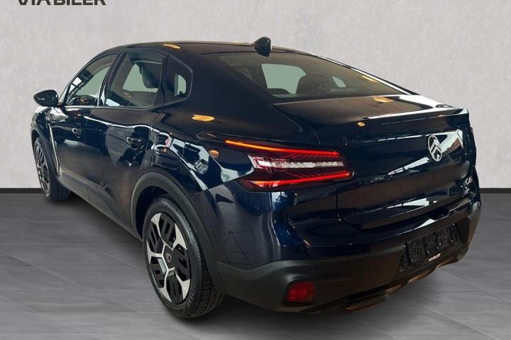 Blå Citroën ë-C4 X fra 2025