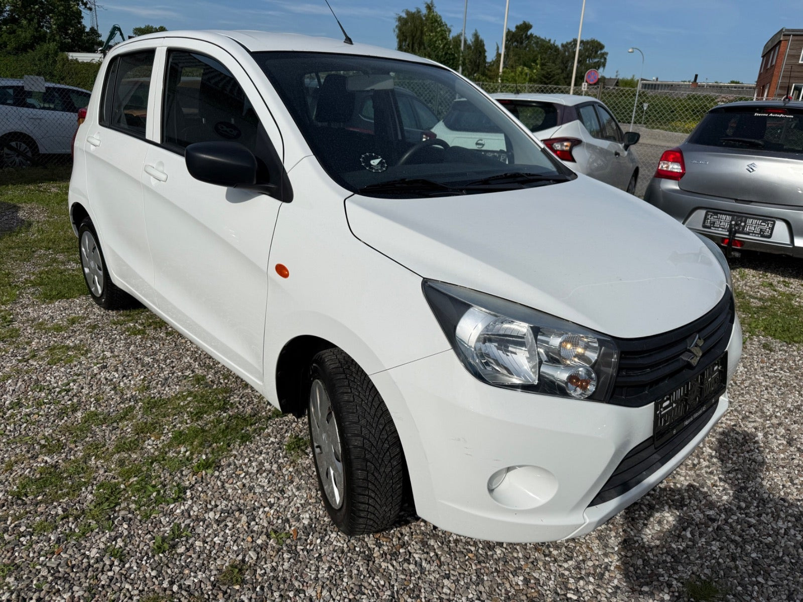 Hvid Suzuki Celerio fra 2015