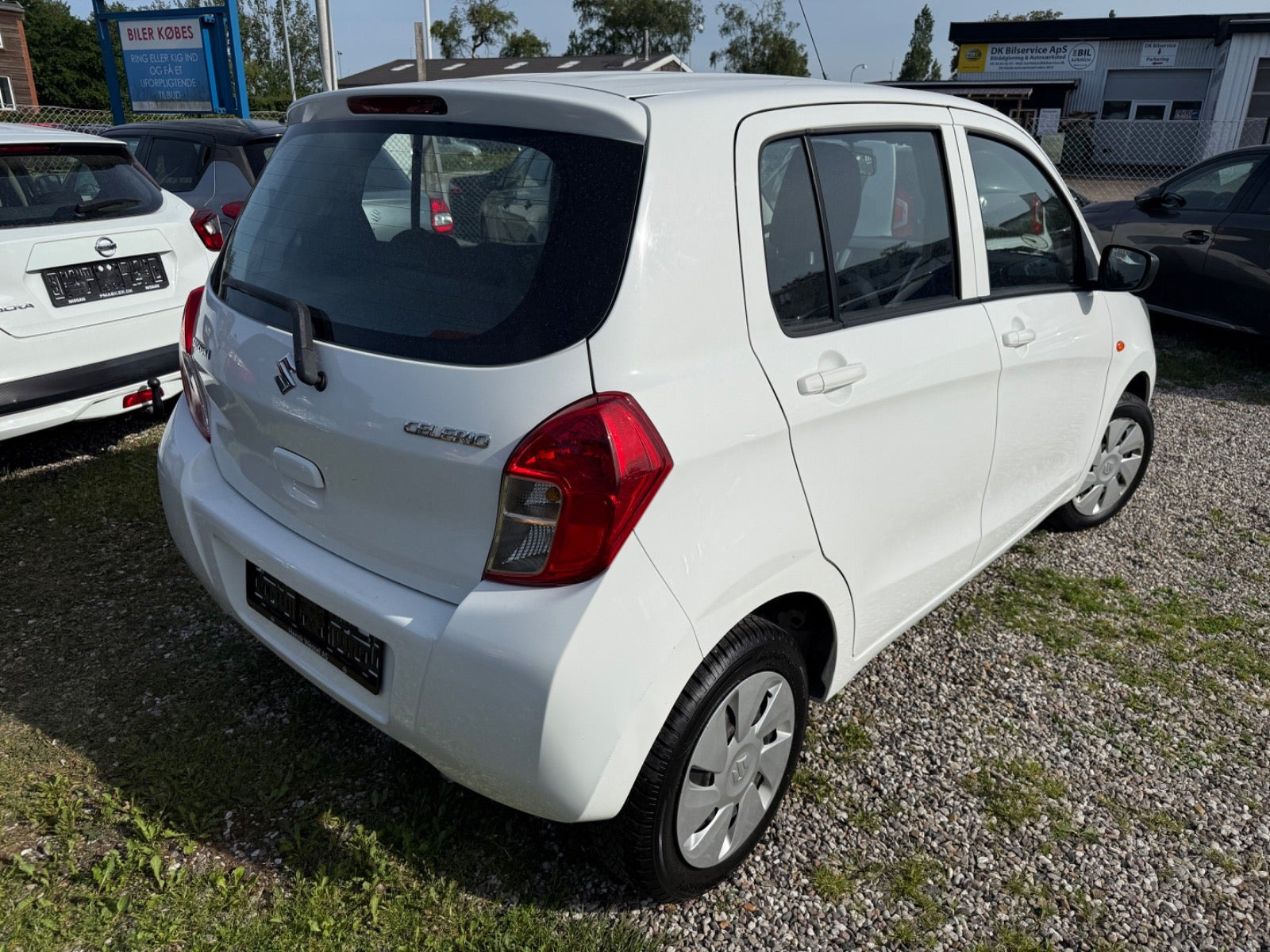 Hvid Suzuki Celerio fra 2015