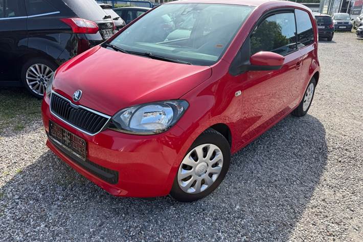Rød Skoda Citigo fra 2013