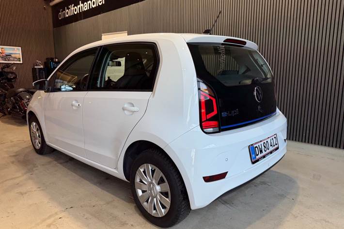 Hvid VW E-UP! fra 2021