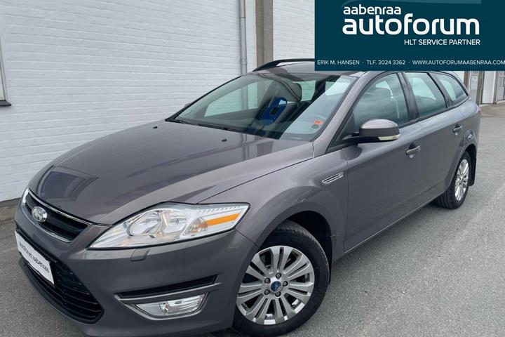 Brun Ford Mondeo fra 2011 set udefra