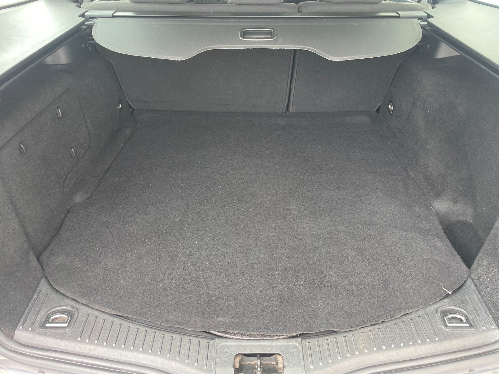 Brun Ford Mondeo fra 2011