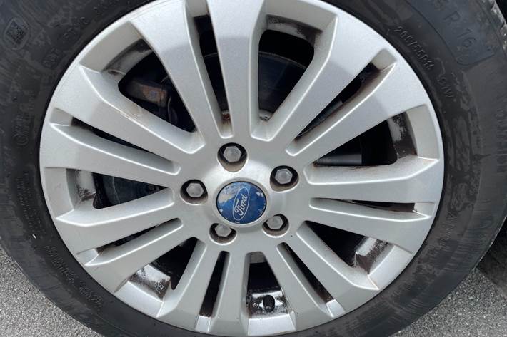 Brun Ford Mondeo fra 2011