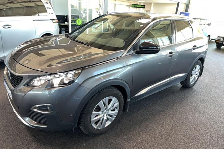 Grå Peugeot 3008 fra 2019
