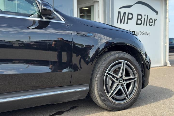 Sort Mercedes EQC400 fra 2021