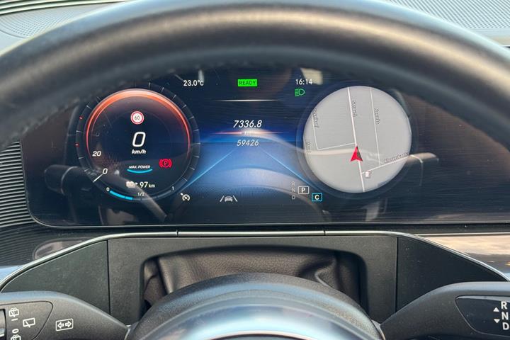 Sort Mercedes EQC400 fra 2021