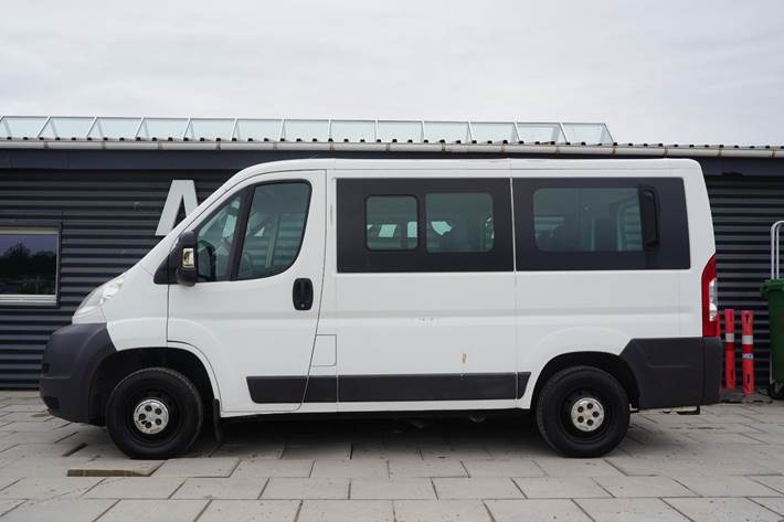 Hvid Peugeot Boxer 333 fra 2012