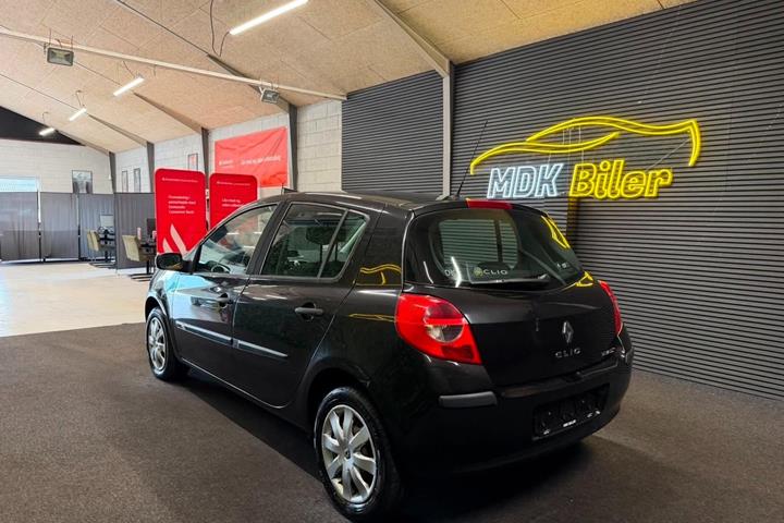 undefined Renault Clio III fra 2006