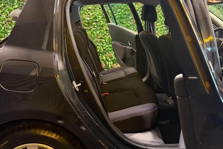 undefined Renault Clio III fra 2006