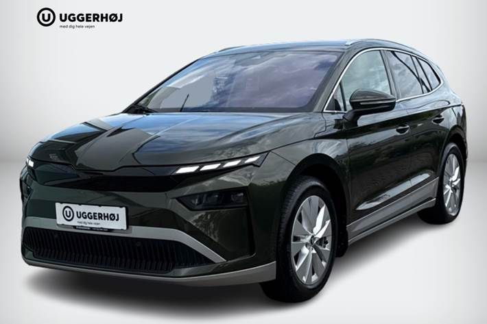 Grøn Skoda Enyaq fra 2026 set udefra