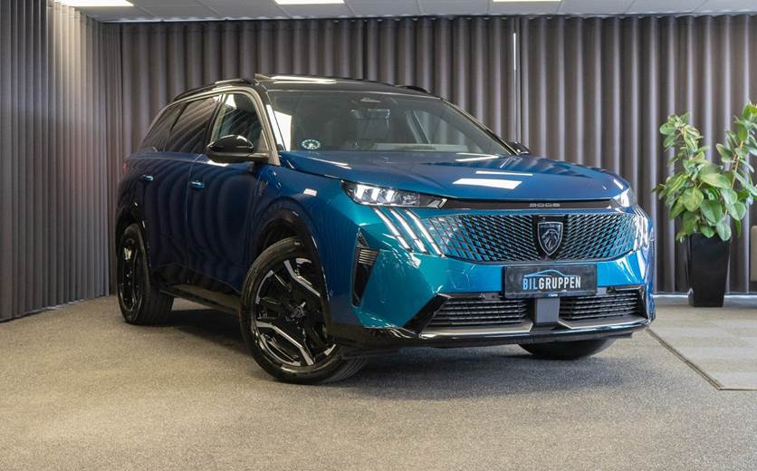 Peugeot e-5008 77 GT Pack 7prs
