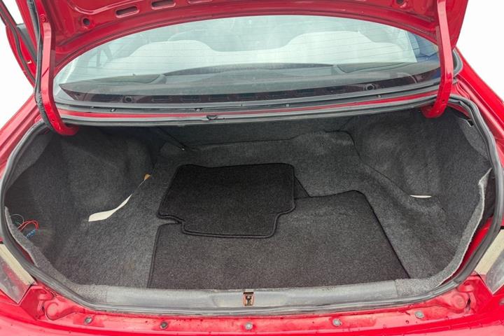 Rød Honda Civic fra 1994
