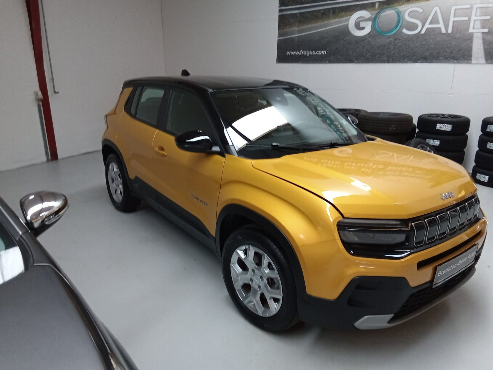 Gul Jeep Avenger fra 2023