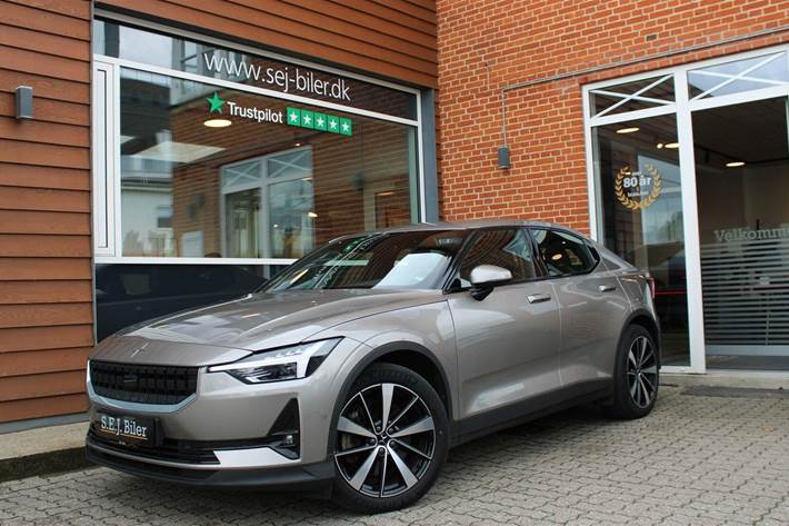 Orange Polestar 2 fra 2022