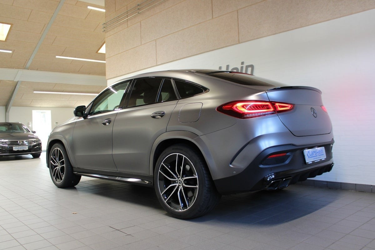 Grøn Mercedes GLE350 de fra 2022