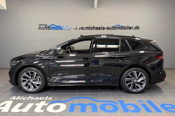 Sort Skoda Enyaq fra 2023
