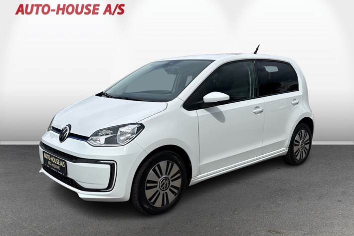 Hvid VW E-UP! fra 2022 set udefra