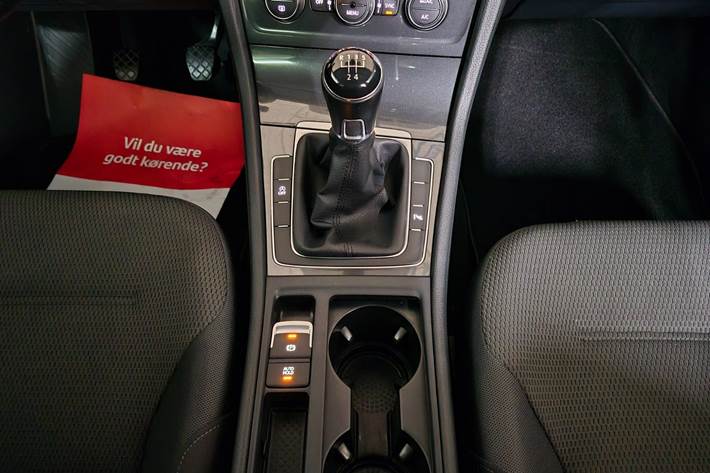 Sort VW Golf VII fra 2017