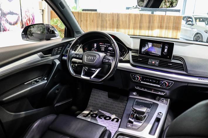 Sort Audi Q5 fra 2019