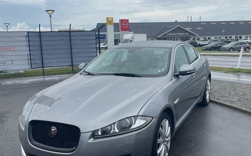 Jaguar XF 2,2 D Luxury aut.