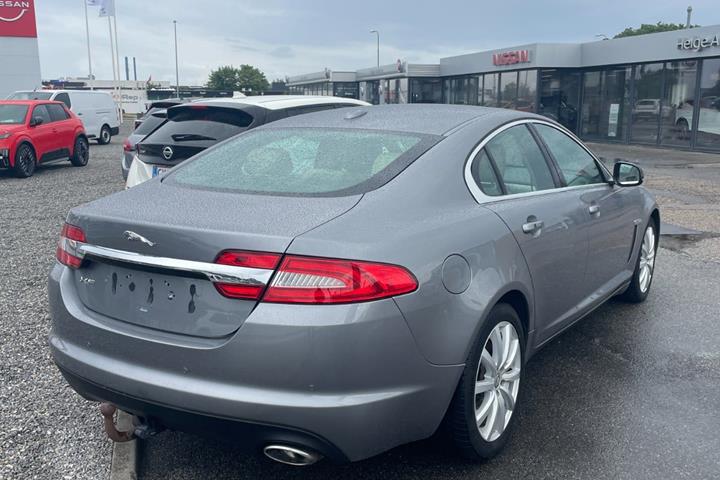 undefined Jaguar XF fra 2012