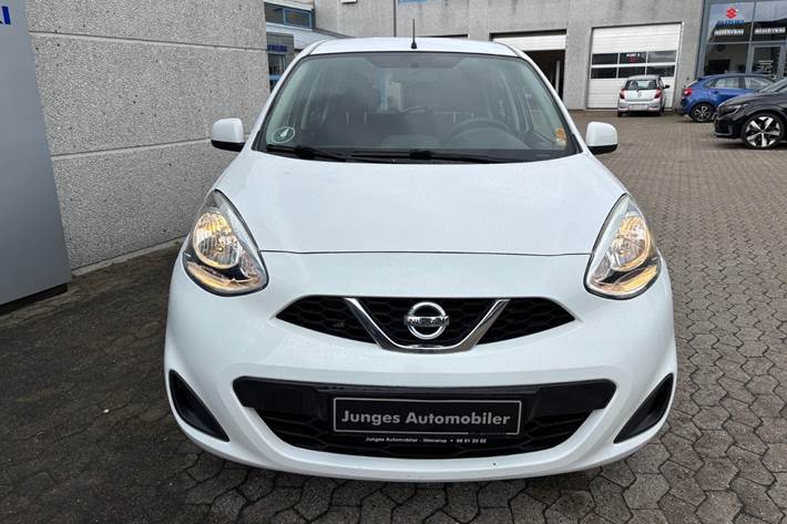 Hvid Nissan Micra fra 2015