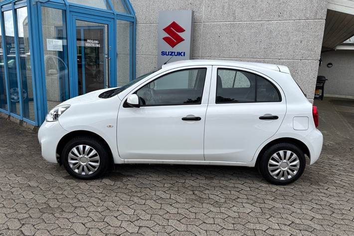 Hvid Nissan Micra fra 2015