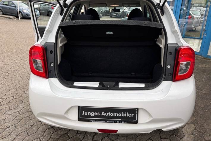 Hvid Nissan Micra fra 2015