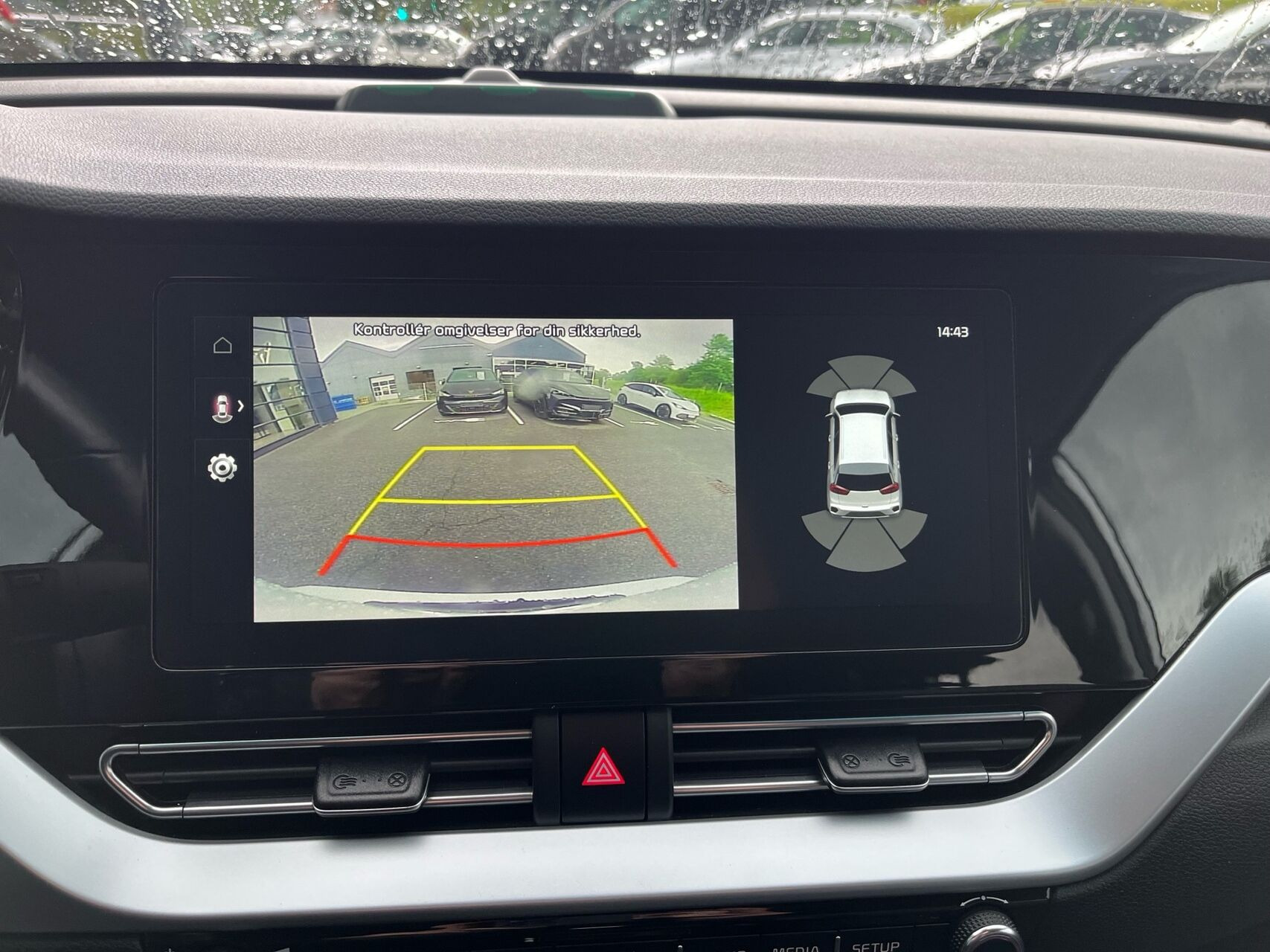 Hvid Kia Niro fra 2021