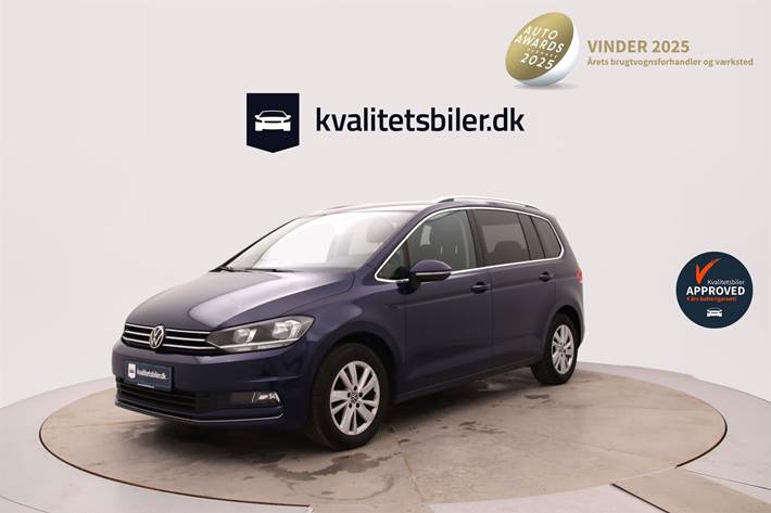 Blå VW Touran fra 2021