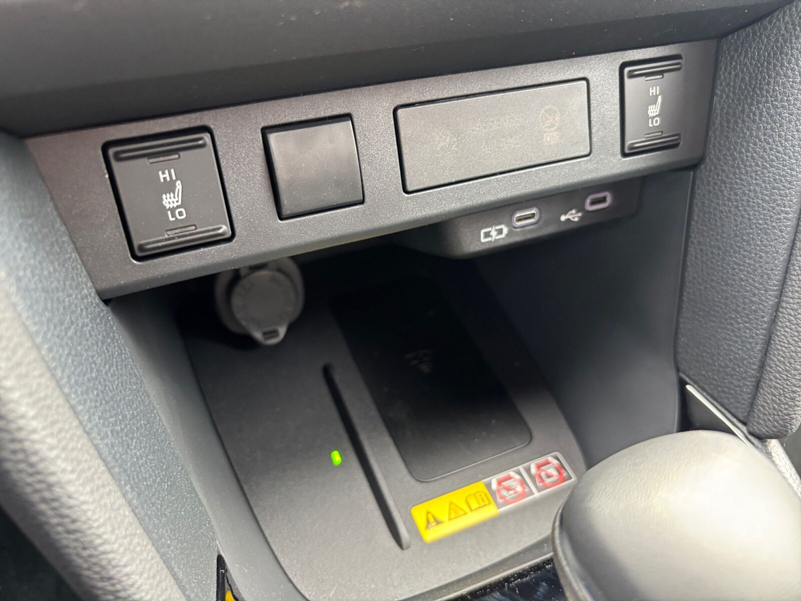 Sort Toyota Yaris Cross fra 2026
