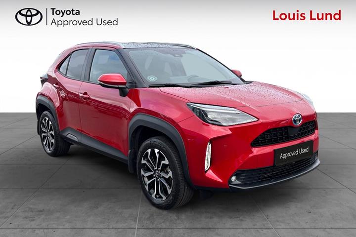 Rød Toyota Yaris Cross fra 2022