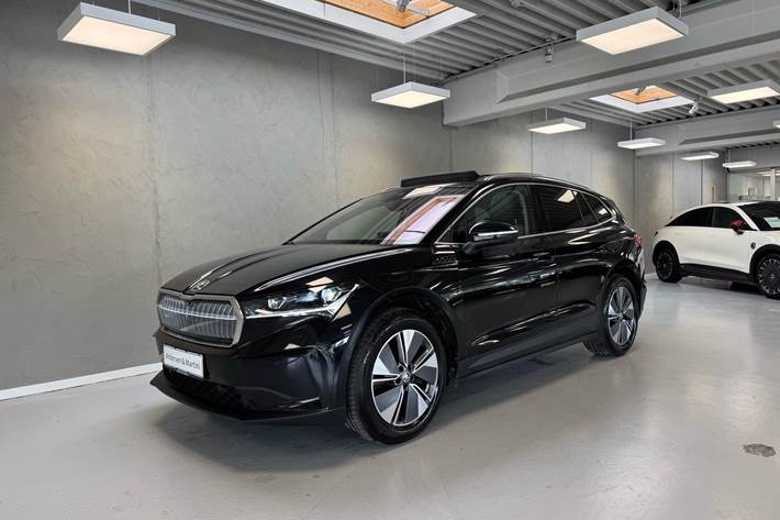 Sort Skoda Enyaq fra 2021