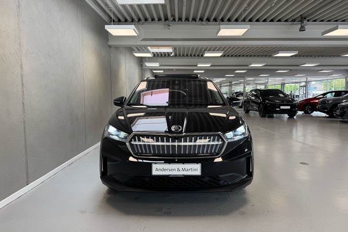 Sort Skoda Enyaq fra 2021