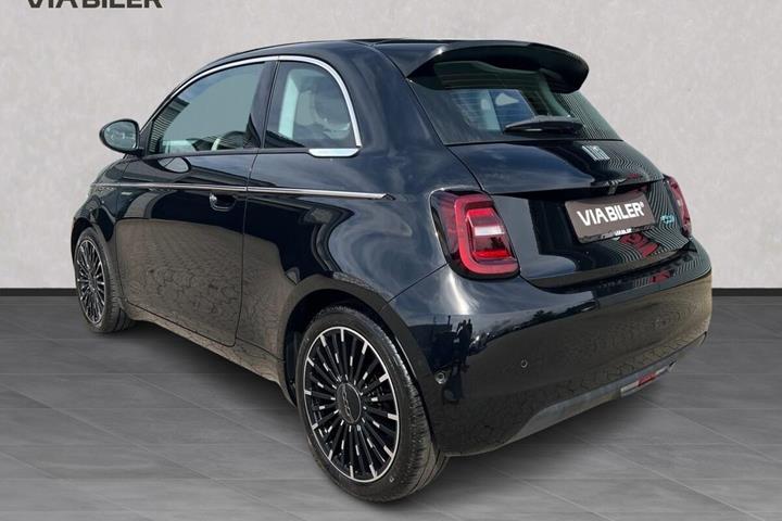 Sort Fiat 500e fra 2023
