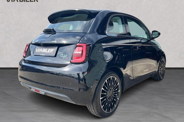 Sort Fiat 500e fra 2023