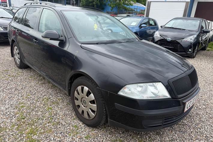 Sort Skoda Octavia fra 2006