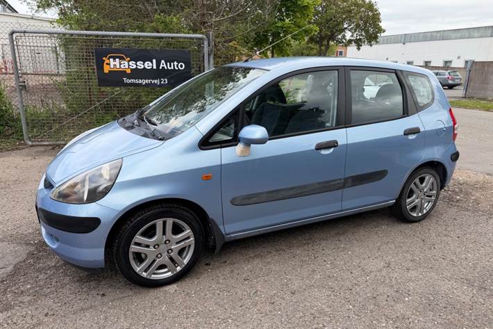 Grøn Honda Jazz fra 2003
