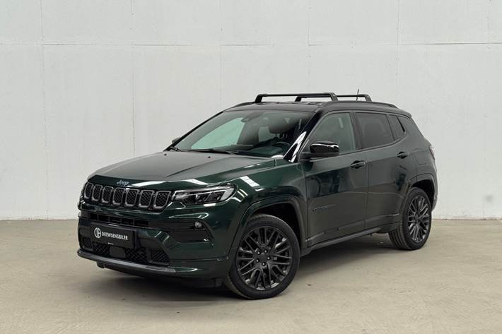 Grøn Jeep Compass fra 2021