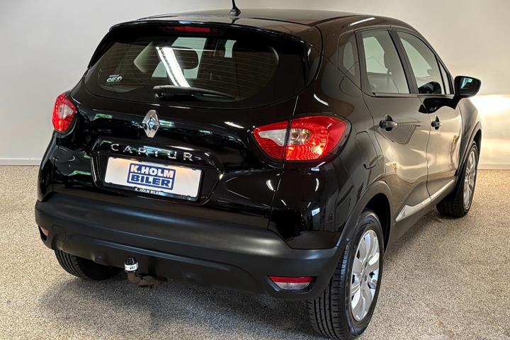Sort Renault Captur fra 2017